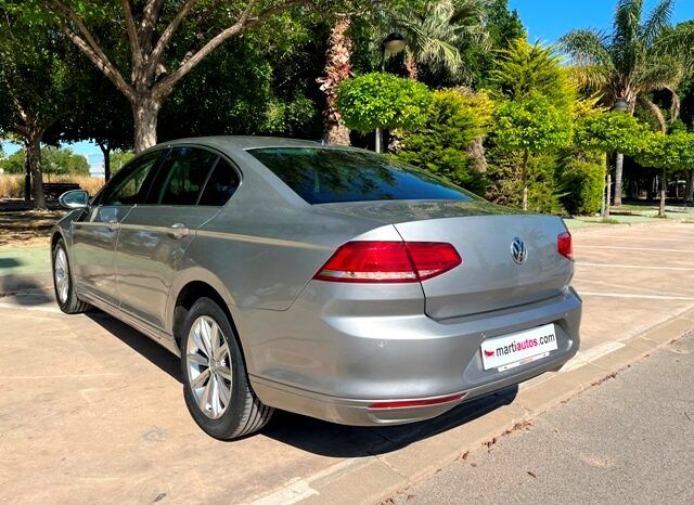 VOLKSWAGEN PASSAT ADVANCE 2.0TDi 150CV AÑO 2017 lleno