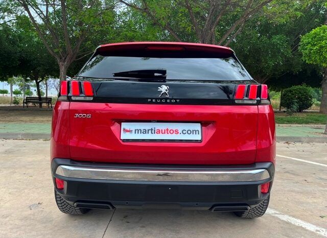 PEUGEOT 3008 ALLURE PACK 1.5HDI 130CV 6 VELOCIDADES MODELO 2020 lleno