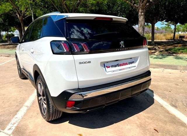 PEUGEOT 3008 ALLURE PACK 1.5HDI 130CV AT8 – AUTOMATICO AÑO 2021 lleno