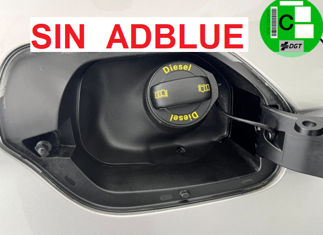 VOLKSWAGEN PASSAT ADVANCE 2.0TDi 150CV AÑO 2017 lleno