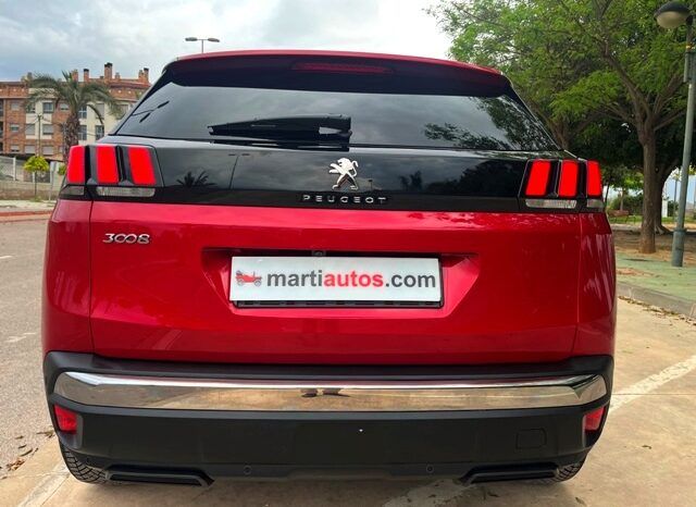 PEUGEOT 3008 ALLURE PACK 1.5HDI 130CV 6 VELOCIDADES MODELO 2020 lleno