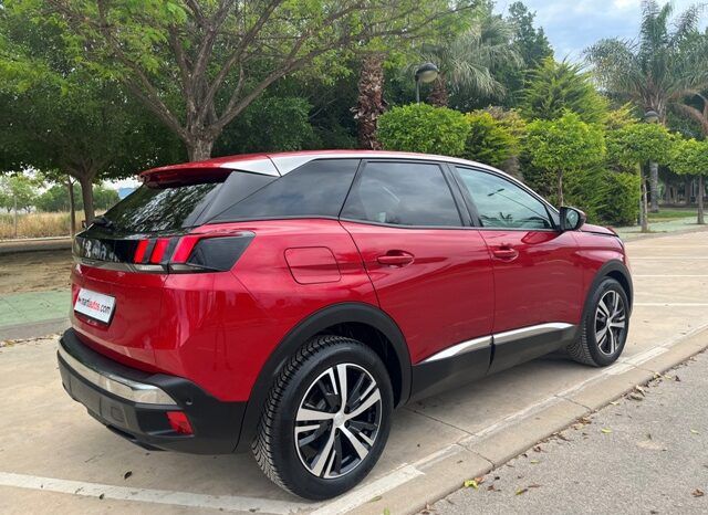PEUGEOT 3008 ALLURE PACK 1.5HDI 130CV 6 VELOCIDADES MODELO 2020 lleno