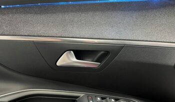 PEUGEOT 3008 ALLURE PACK 1.5HDI 130CV 6 VELOCIDADES MODELO 2020 lleno