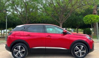 PEUGEOT 3008 ALLURE PACK 1.5HDI 130CV 6 VELOCIDADES MODELO 2020 lleno