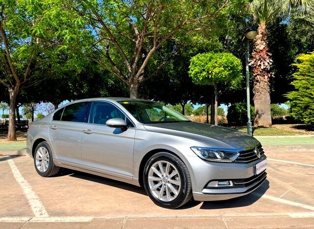VOLKSWAGEN PASSAT ADVANCE 2.0TDi 150CV AÑO 2017 lleno