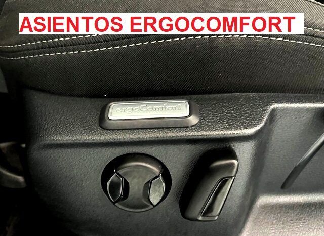 VOLKSWAGEN PASSAT ADVANCE 2.0TDi 150CV AÑO 2017 lleno