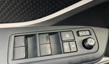 TOYOTA CHR ACTIVE HYBRID 125H AÑO 2022 lleno