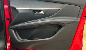 PEUGEOT 3008 ALLURE PACK 1.5HDI 130CV 6 VELOCIDADES MODELO 2020 lleno