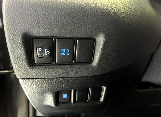 TOYOTA CHR ACTIVE HYBRID 125H AÑO 2022 lleno