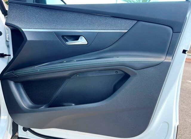 PEUGEOT 3008 ALLURE PACK 1.5HDI 130CV AT8 – AUTOMATICO AÑO 2021 lleno