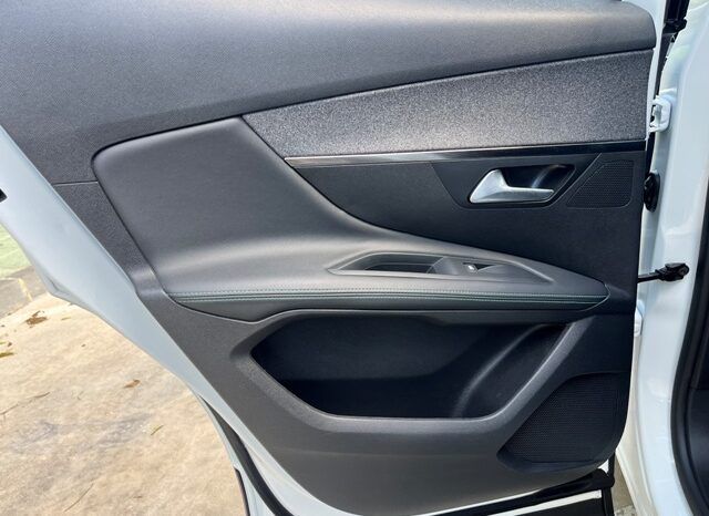 PEUGEOT 3008 ALLURE PACK 1.5HDI 130CV AT8 – AUTOMATICO AÑO 2021 lleno