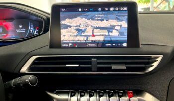 PEUGEOT 3008 ALLURE 1.2i 130CV 6 VELOCIDADES AÑO 2019 lleno