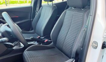 PEUGEOT 2008 ACTIVE 1.2i 100CV 6 VELOCIDADES AÑO 2021 lleno