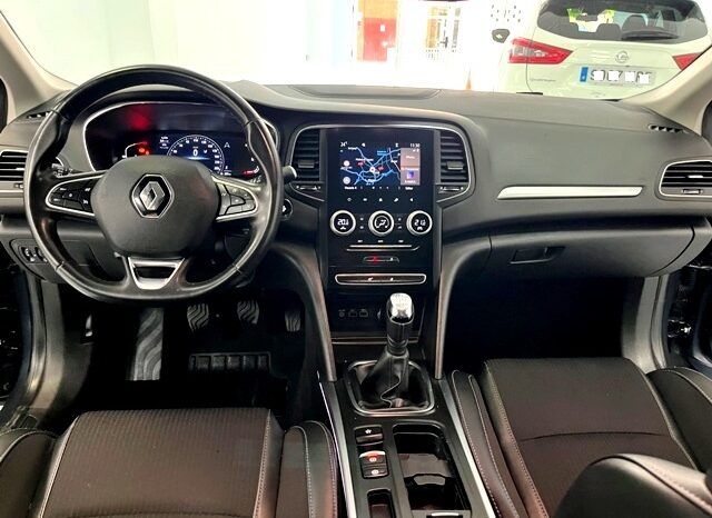 RENAULT MEGANE ZEN ENERGY 1.5DCi 115CV 6 VELOCIDADES AÑO 2021 lleno