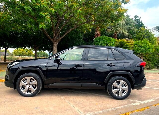 TOYOTA RAV4 220H ADVANCE HYBRID AÑO 2021 lleno