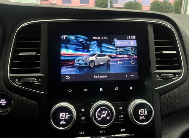 RENAULT MEGANE ZEN ENERGY 1.5DCi 115CV 6 VELOCIDADES AÑO 2021 lleno