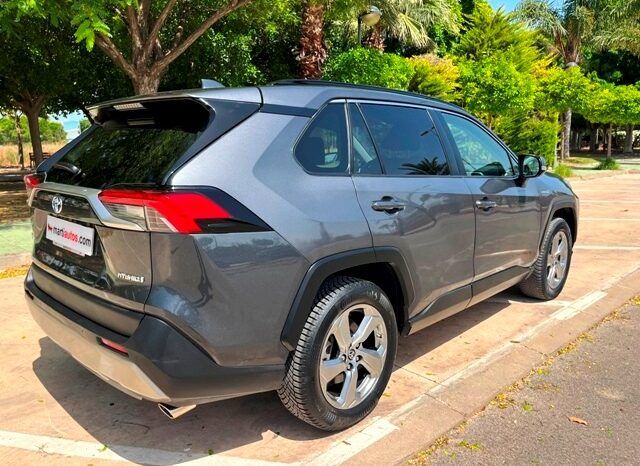 TOYOTA RAV4 ADVANCE HYBRID 220H MODELO 2022 lleno