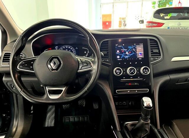 RENAULT MEGANE ZEN ENERGY 1.5DCi 115CV 6 VELOCIDADES AÑO 2021 lleno