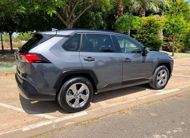 TOYOTA RAV4 ADVANCE HYBRID 220H MODELO 2022 lleno