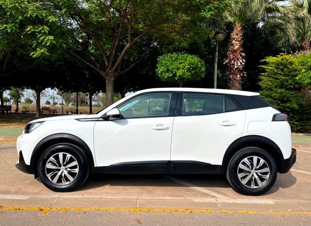PEUGEOT 2008 ACTIVE PACK 1.2i 100CV AÑO 2021 lleno