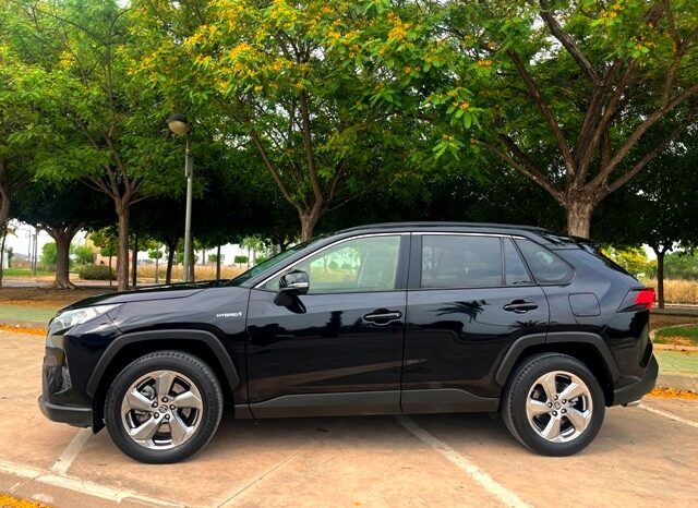 TOYOTA RAV4 220H ADVANCE HYBRID AÑO 2021 lleno