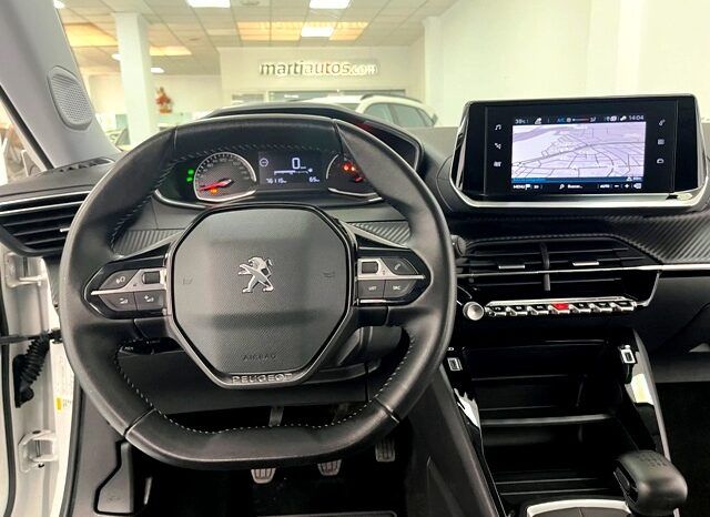 PEUGEOT 2008 ACTIVE 1.2i 100CV 6 VELOCIDADES AÑO 2021 lleno