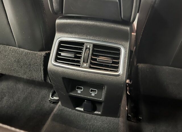 RENAULT MEGANE ZEN ENERGY 1.5DCi 115CV 6 VELOCIDADES AÑO 2021 lleno