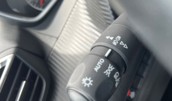 PEUGEOT 2008 ACTIVE PACK 1.2i 100CV AÑO 2021 lleno