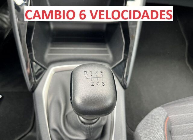 PEUGEOT 2008 ACTIVE PACK 1.2i 100CV AÑO 2021 lleno