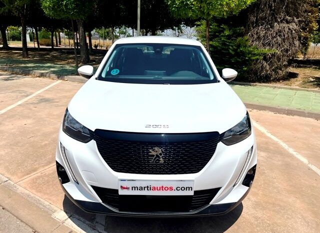 PEUGEOT 2008 ACTIVE 1.2i 100CV 6 VELOCIDADES AÑO 2021 lleno