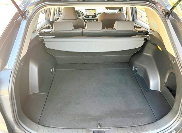 TOYOTA RAV4 ADVANCE HYBRID 220H MODELO 2022 lleno