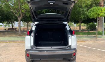 PEUGEOT 3008 ALLURE 1.2i 130CV 6 VELOCIDADES AÑO 2019 lleno