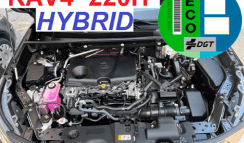 TOYOTA RAV4 ADVANCE HYBRID 220H MODELO 2022 lleno
