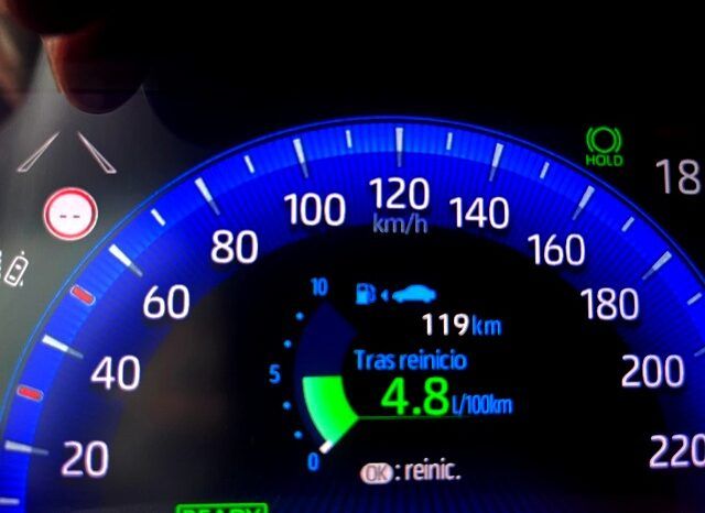 TOYOTA COROLLA TOURING SPORT ACTIVE TECH 125H HYBRID AÑO 2020 lleno