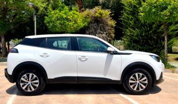 PEUGEOT 2008 ACTIVE 1.2i 100CV 6 VELOCIDADES AÑO 2021 lleno