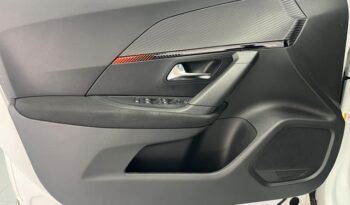 PEUGEOT 2008 ACTIVE 1.2i 100CV 6 VELOCIDADES AÑO 2021 lleno