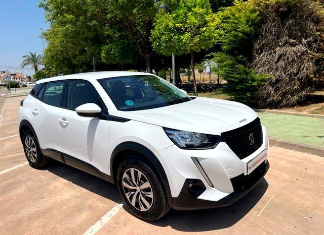 PEUGEOT 2008 ACTIVE 1.2i 100CV 6 VELOCIDADES AÑO 2021 lleno