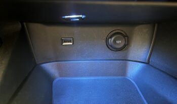 PEUGEOT 3008 ALLURE 1.2i 130CV 6 VELOCIDADES AÑO 2019 lleno