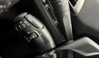 PEUGEOT 3008 ALLURE 1.2i 130CV 6 VELOCIDADES AÑO 2019 lleno