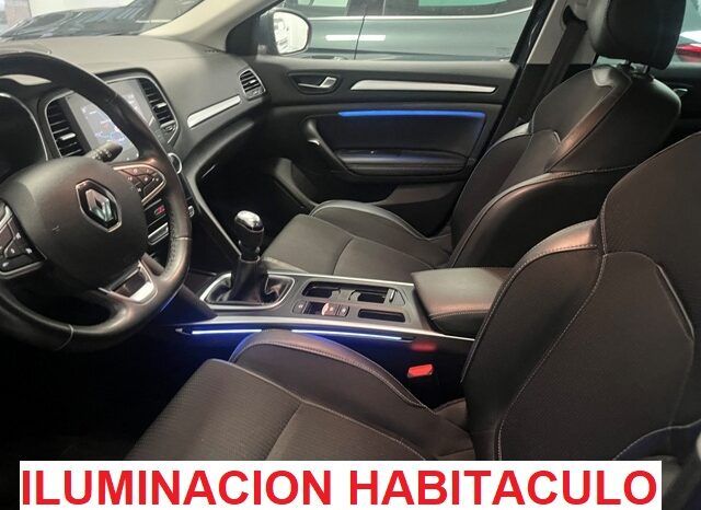 RENAULT MEGANE ZEN ENERGY 1.5DCi 115CV 6 VELOCIDADES AÑO 2021 lleno