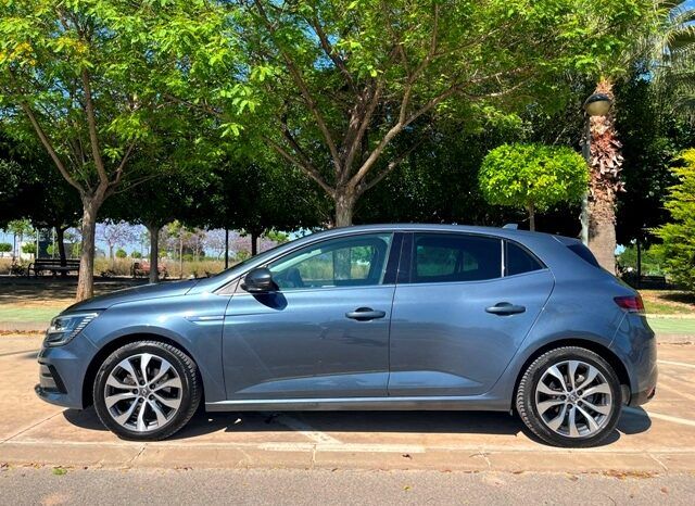 RENAULT MEGANE ZEN ENERGY 1.5DCi 115CV 6 VELOCIDADES AÑO 2021 lleno
