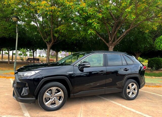 TOYOTA RAV4 220H ADVANCE HYBRID AÑO 2021 lleno