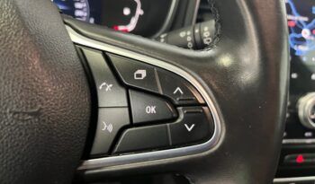 RENAULT MEGANE ZEN ENERGY 1.5DCi 115CV 6 VELOCIDADES AÑO 2021 lleno