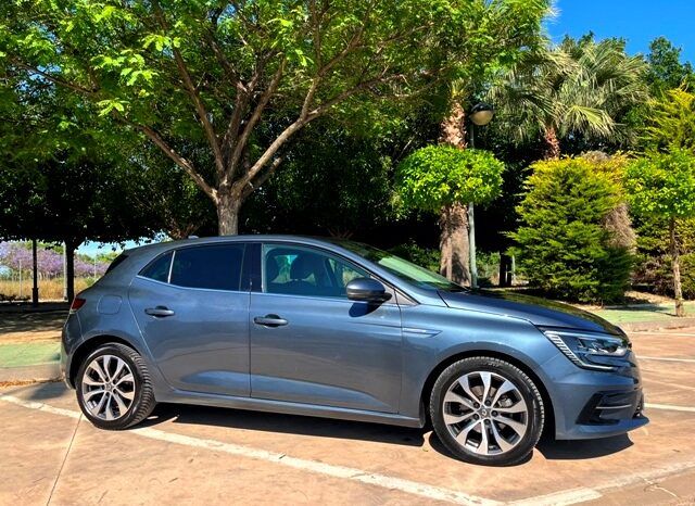 RENAULT MEGANE ZEN ENERGY 1.5DCi 115CV 6 VELOCIDADES AÑO 2021 lleno