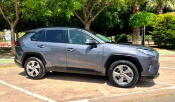 TOYOTA RAV4 ADVANCE HYBRID 220H MODELO 2022 lleno