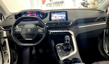 PEUGEOT 3008 ALLURE 1.2i 130CV 6 VELOCIDADES AÑO 2019 lleno