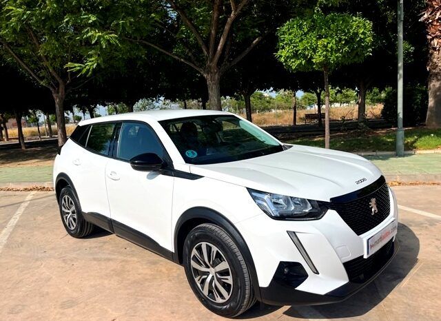 PEUGEOT 2008 ACTIVE PACK 1.2i 100CV 6 VELOCIDADES MODELO 2022 lleno