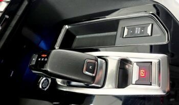 PEUGEOT 3008 ACTIVE PACK 1.2i 130CV AT8 – AUTOMATICO AÑO 2021 lleno