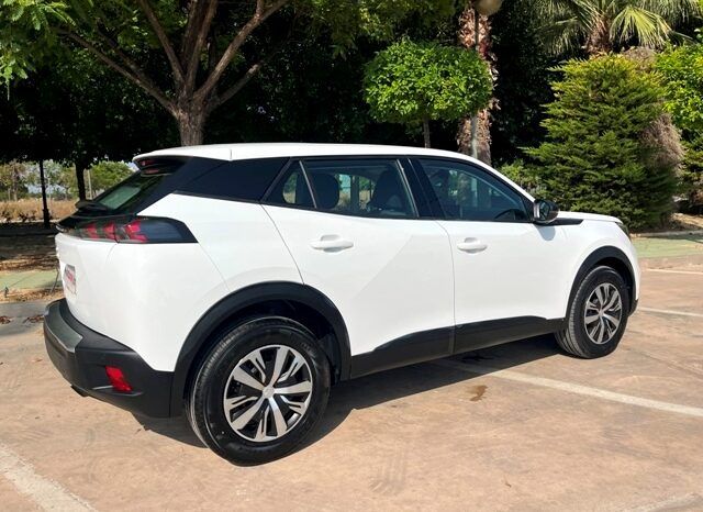 PEUGEOT 2008 ACTIVE PACK 1.2i 100CV 6 VELOCIDADES MODELO 2022 lleno