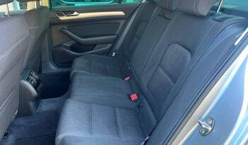 VOLKSWAGEN PASSAT ADVANCE 2.0TDi 150CV AUTOMATICO AÑO 2018 lleno
